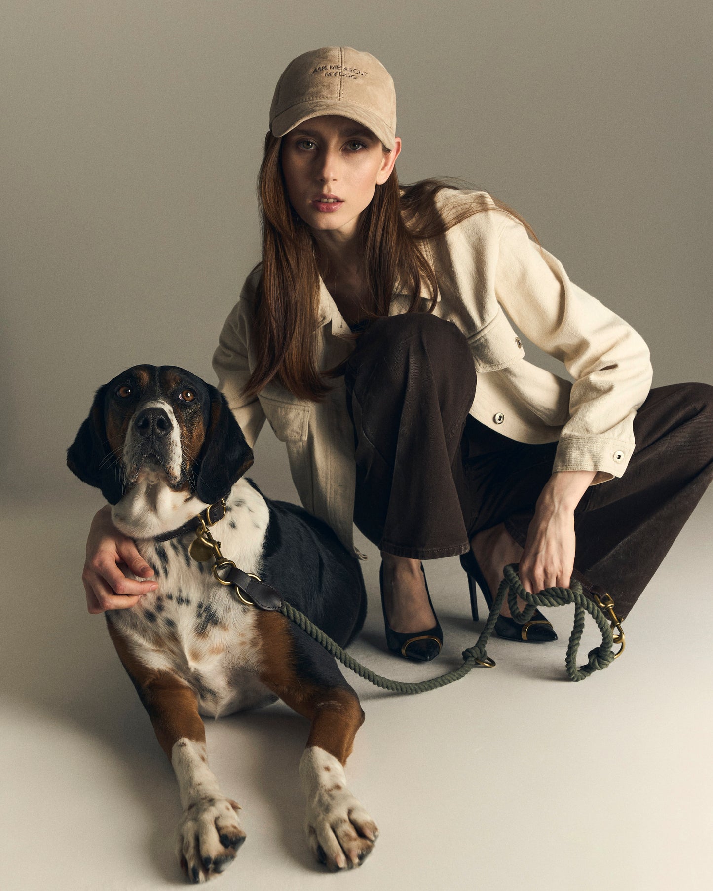 DROP 012 Ask Me About My Dog Suede Şapka