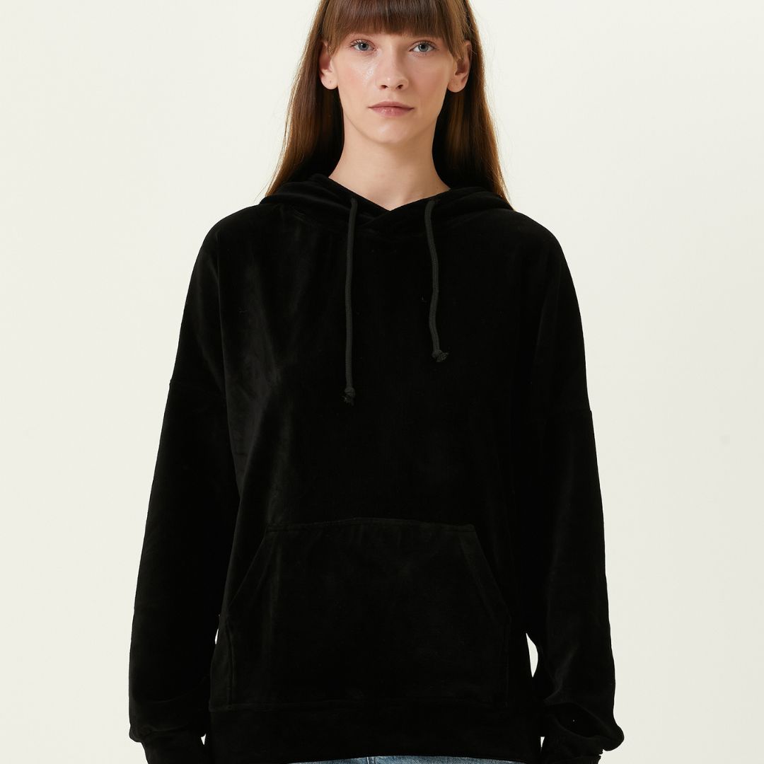 Drop 009: Velvet Women Oversize Hoodie