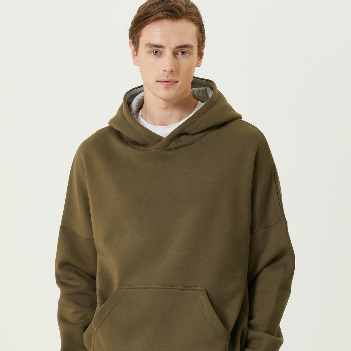 MB: Scott Oversize Hoodie Haki