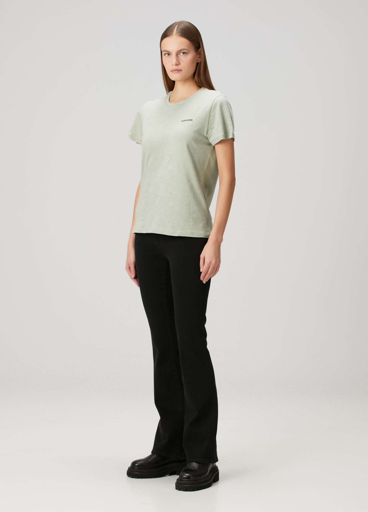 "This Shirt Saves Dogs." OVERSIZE T-shirt – Yeşil