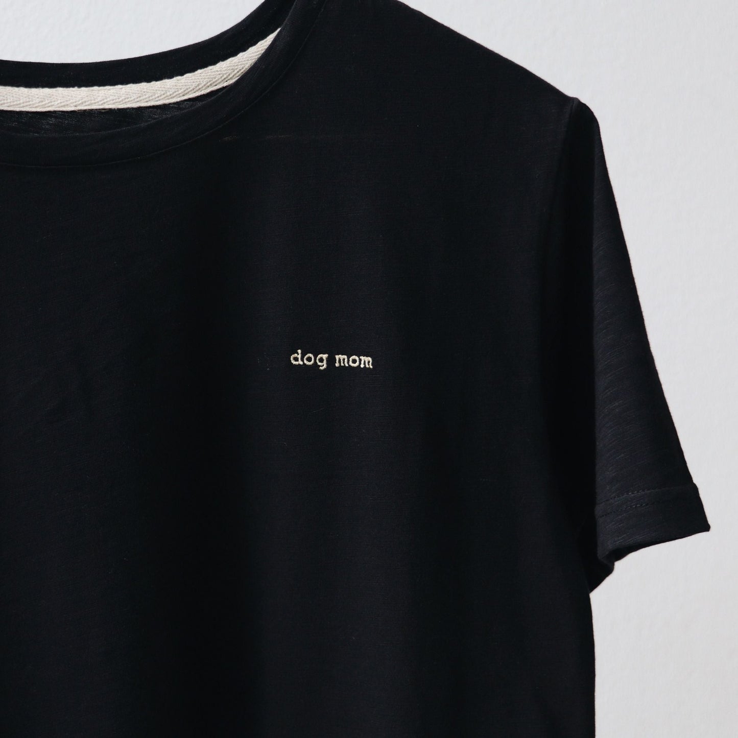 Dog Mom / Dog Dad Oversized Tshirt - made of sustainable materials - MONS BONS